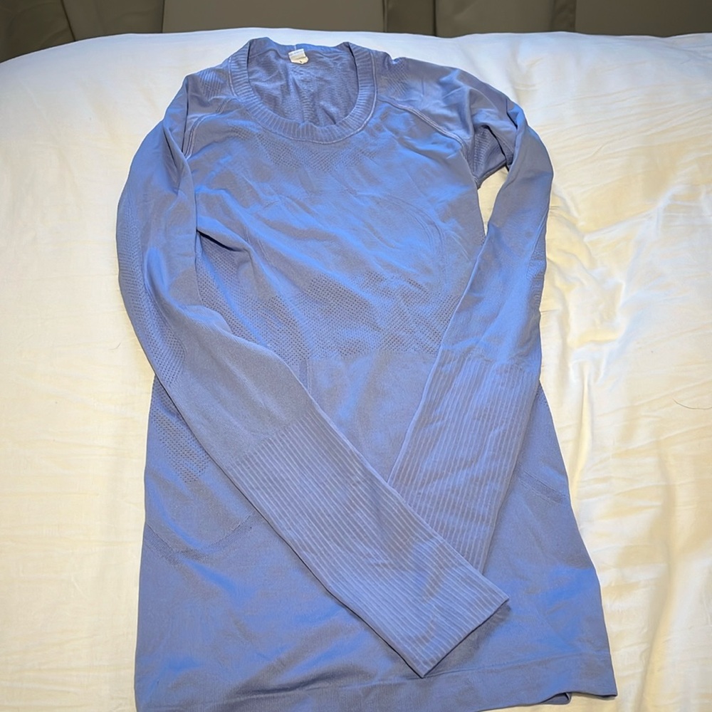 Lululemon long sleeve running shirt purple color
